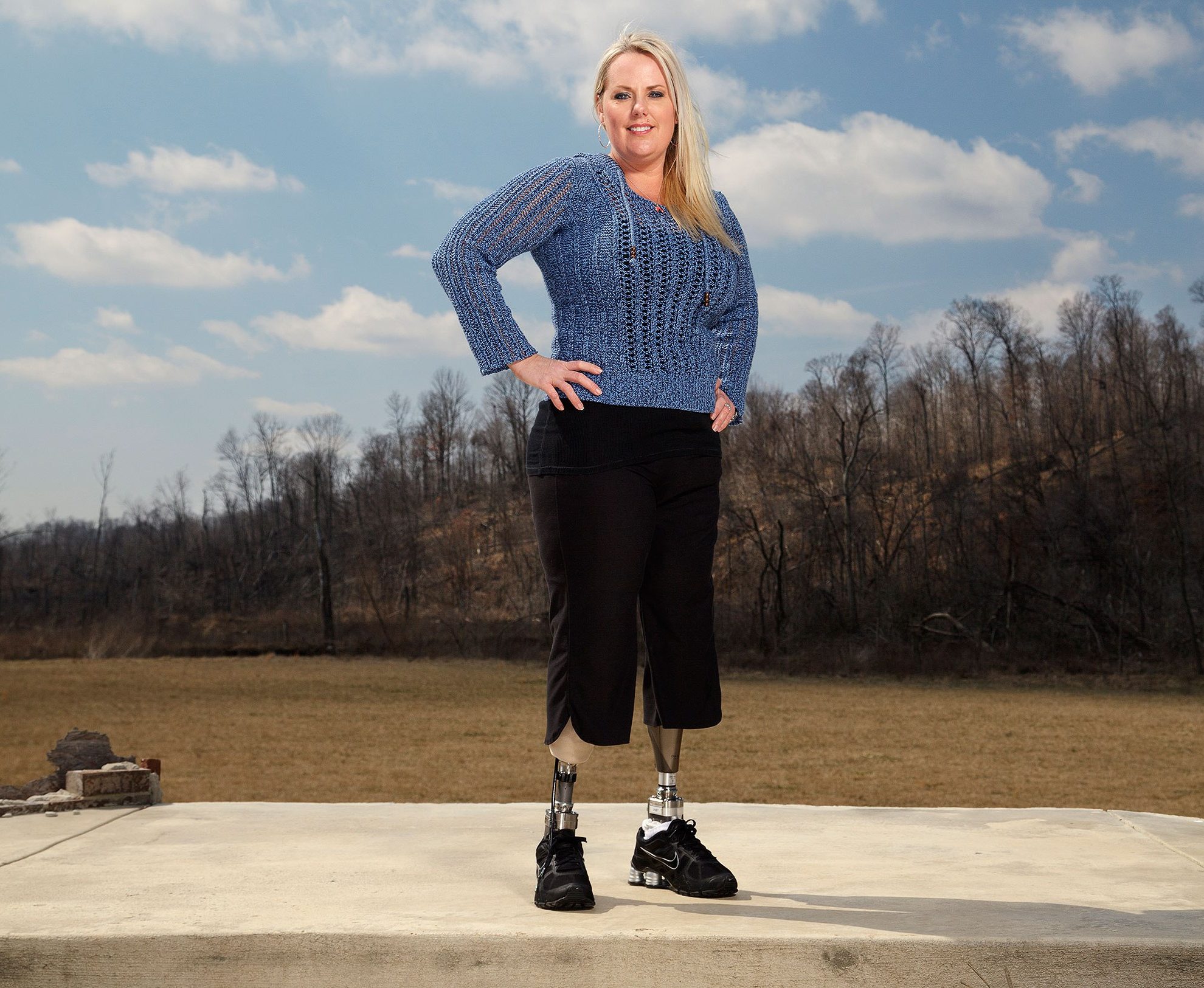 Stephanie - Decker - Survivor - 1 - E1505400012267